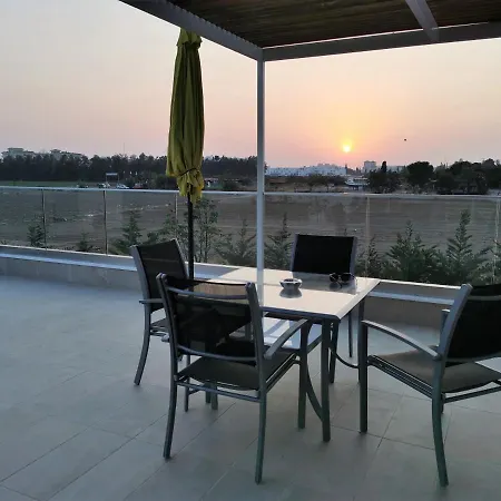 Nikki - Villa