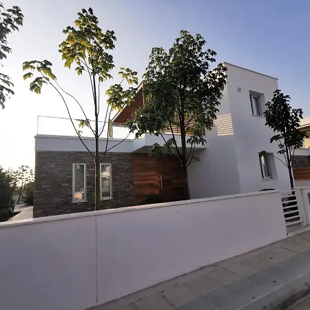 Nikki - Paphos